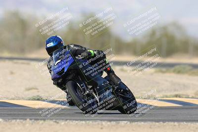 media/Nov-16-2025-Race Pace (Sun) [[8c5fa54630]]/Verified Riders/2-Turn 7 (945am)/